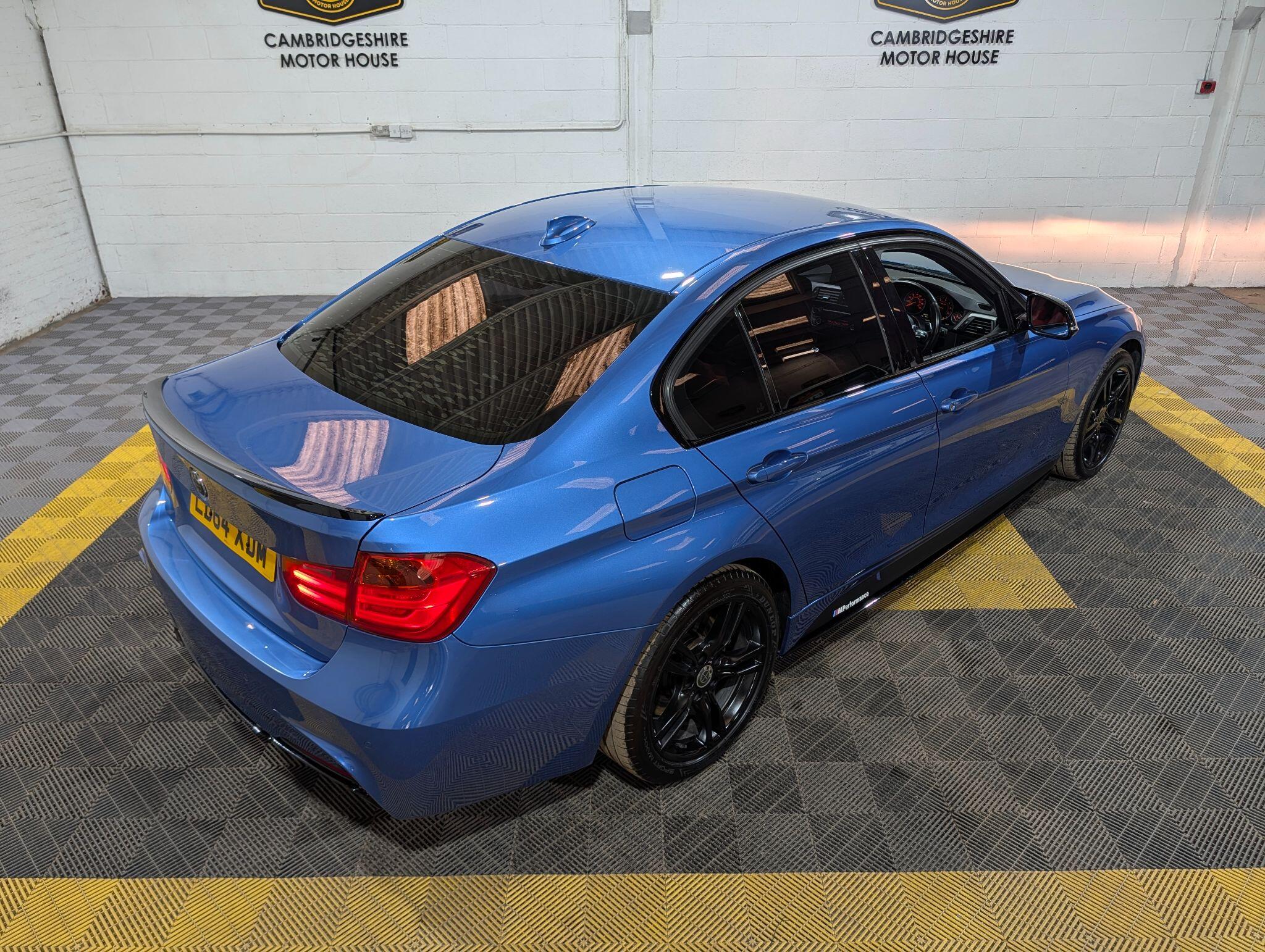 BMW 3 Series view 15