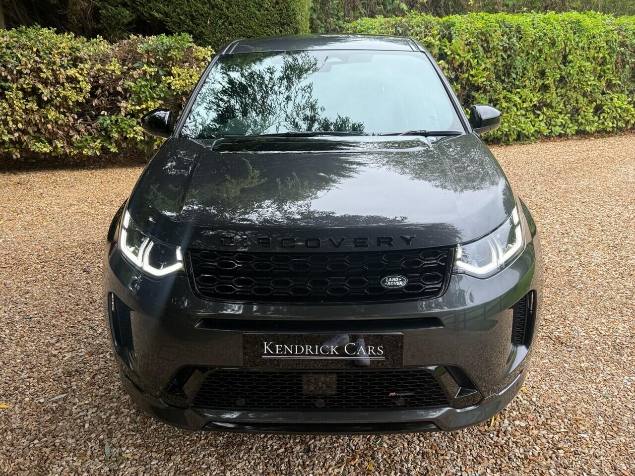 Land Rover Discovery Sport view 28