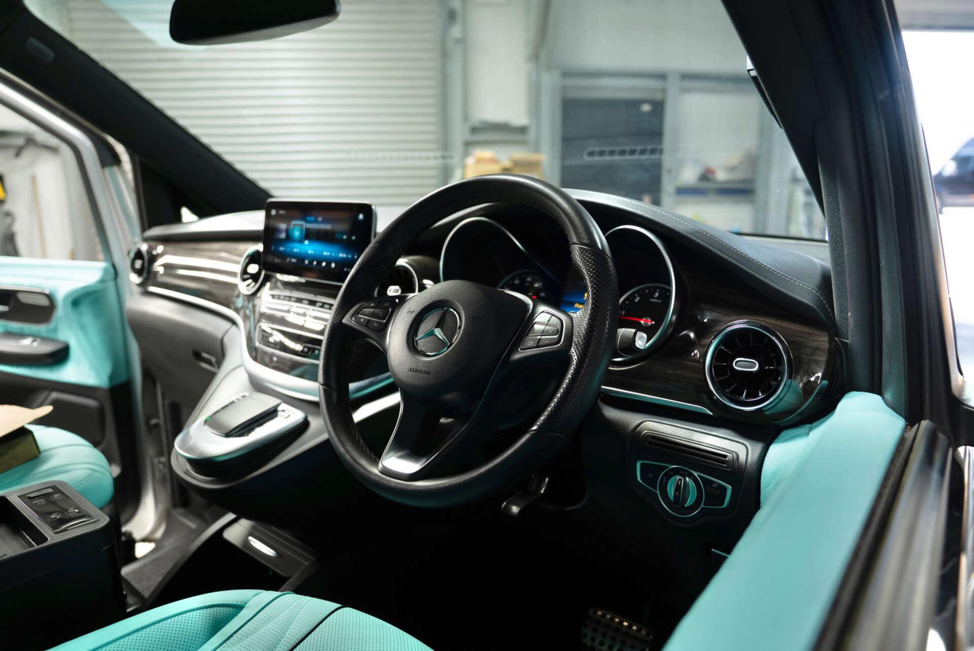Mercedes-Benz V Class view 41