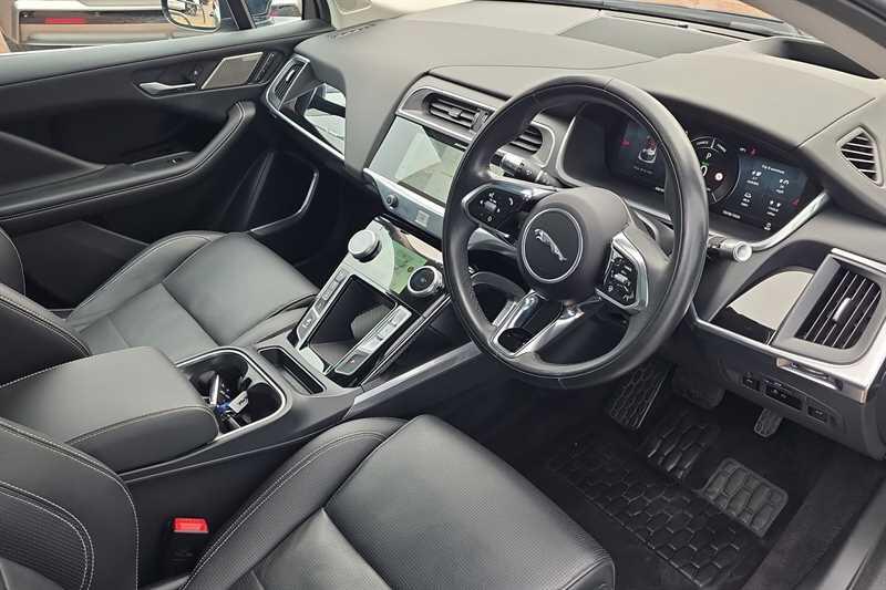 Jaguar I-Pace view 10