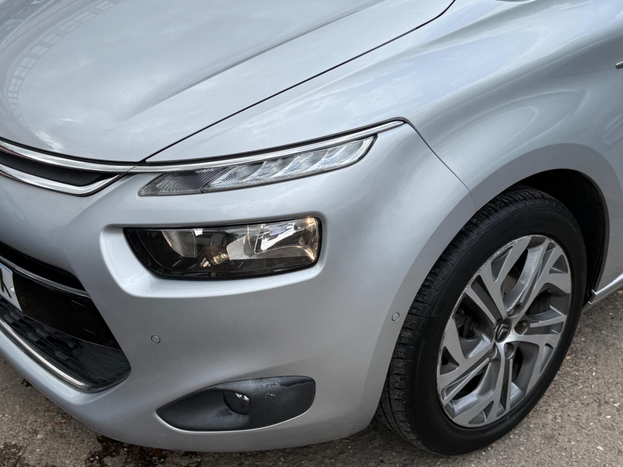Citroen C4 Picasso - Image 23