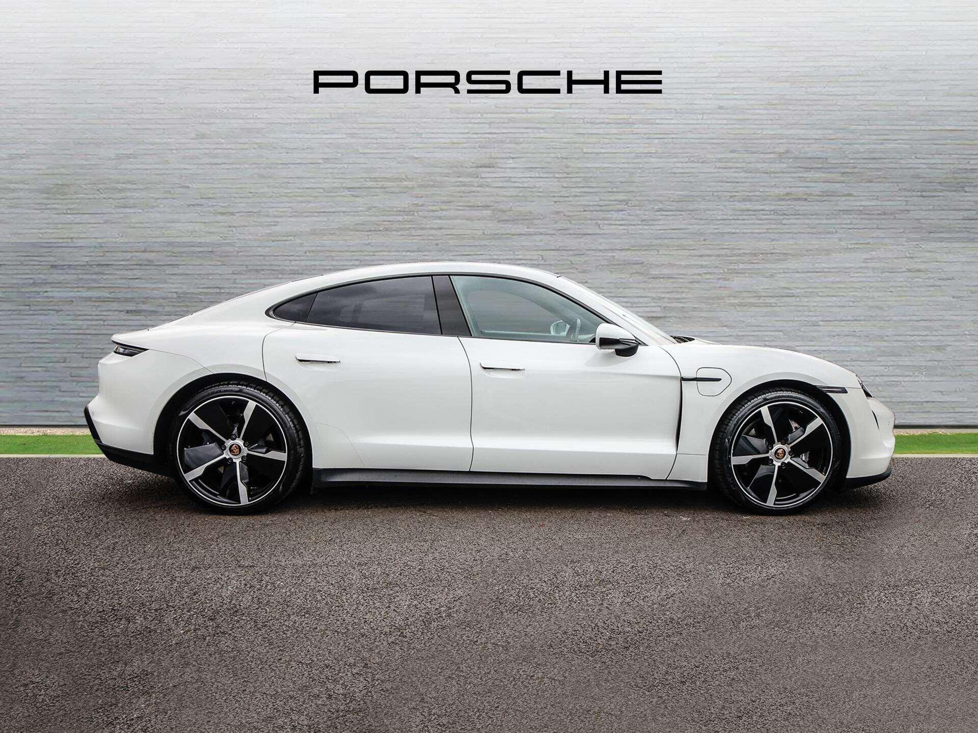 Porsche Taycan view 7