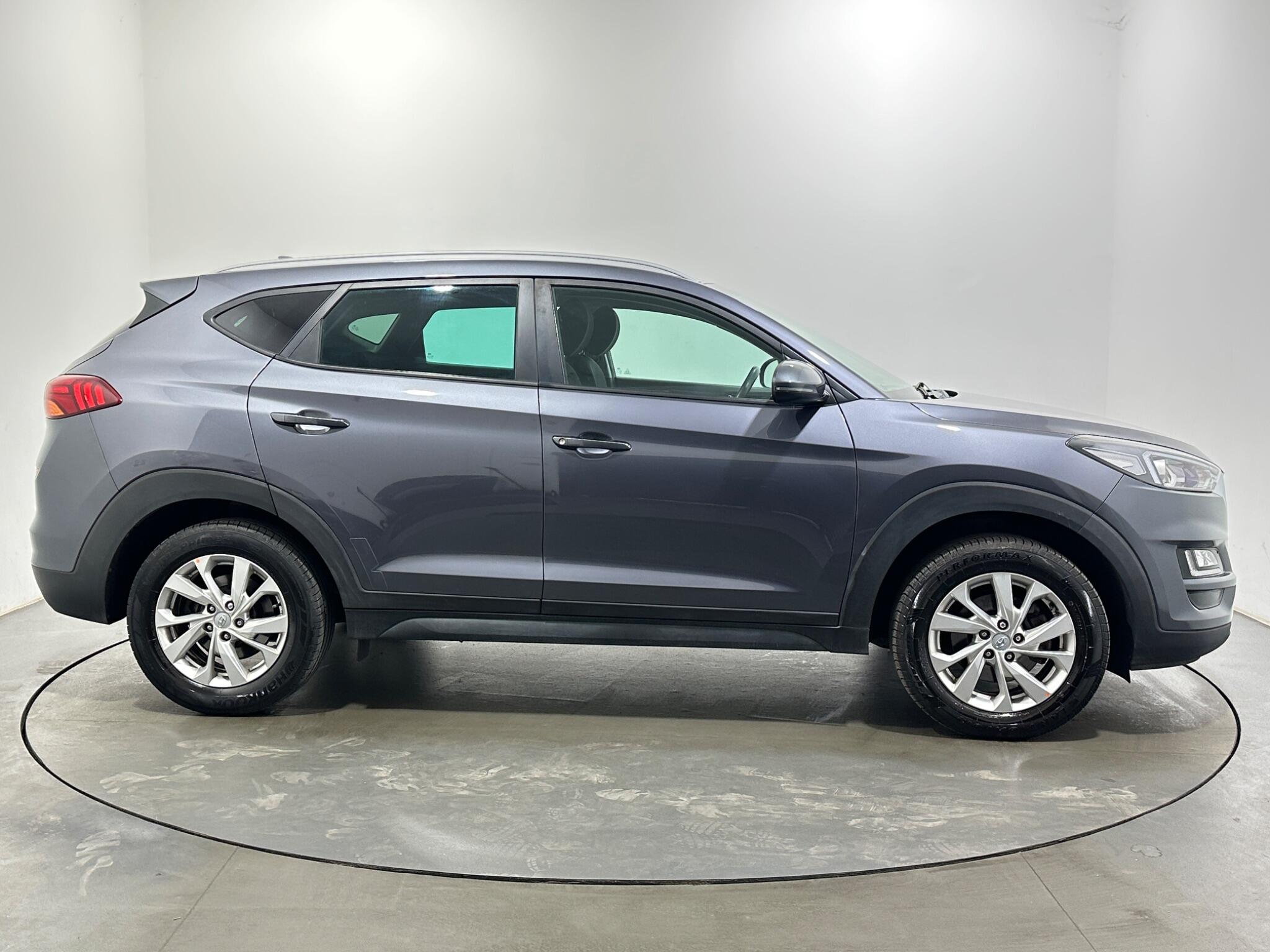 Hyundai Tucson view 9