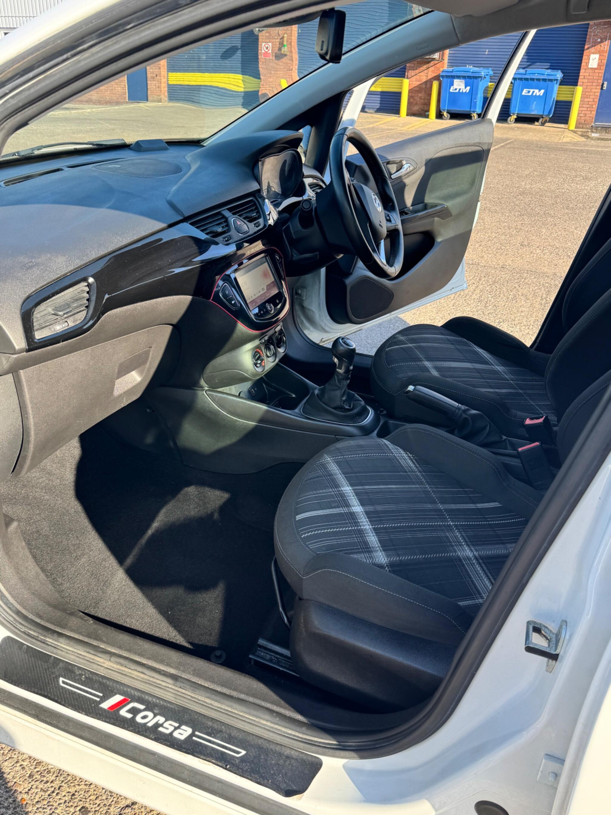 Vauxhall Corsa view 44