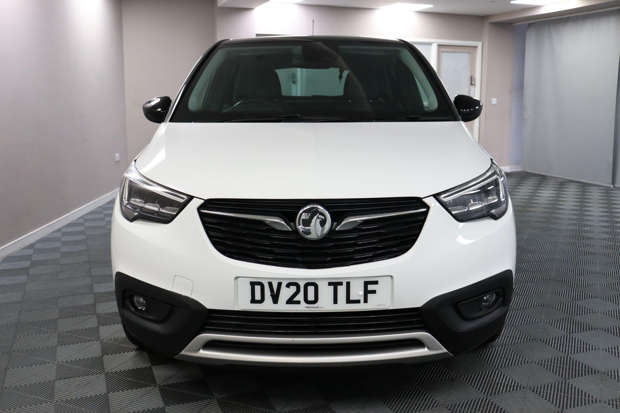 Vauxhall Crossland X view 2