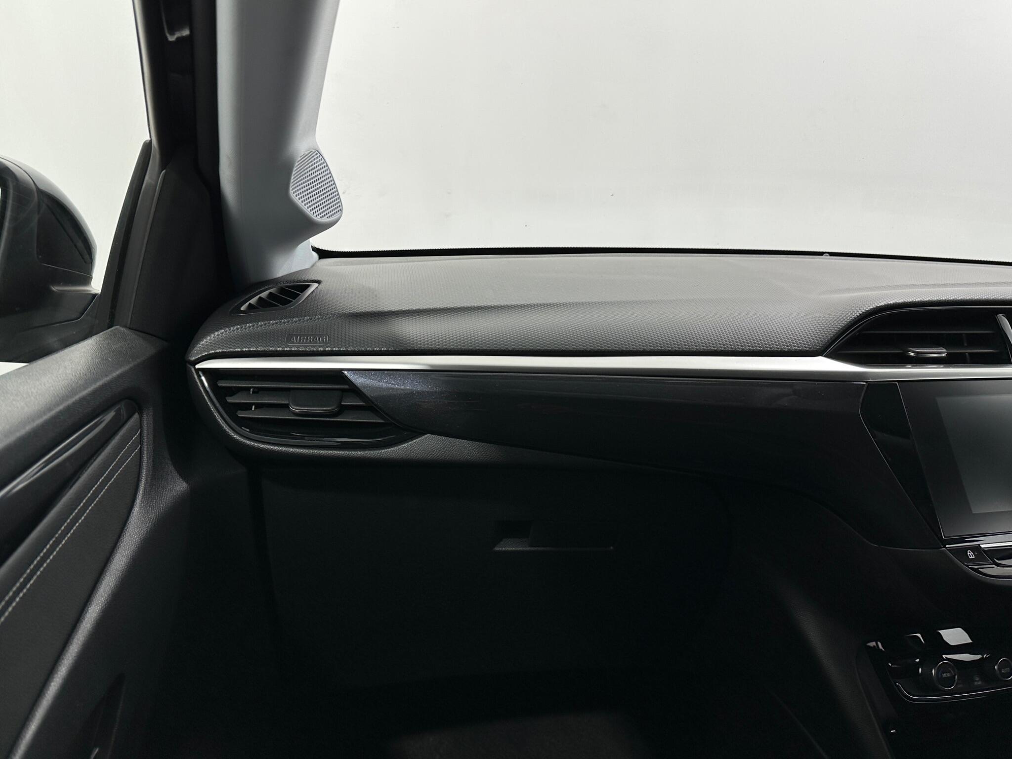 Vauxhall Corsa view 28