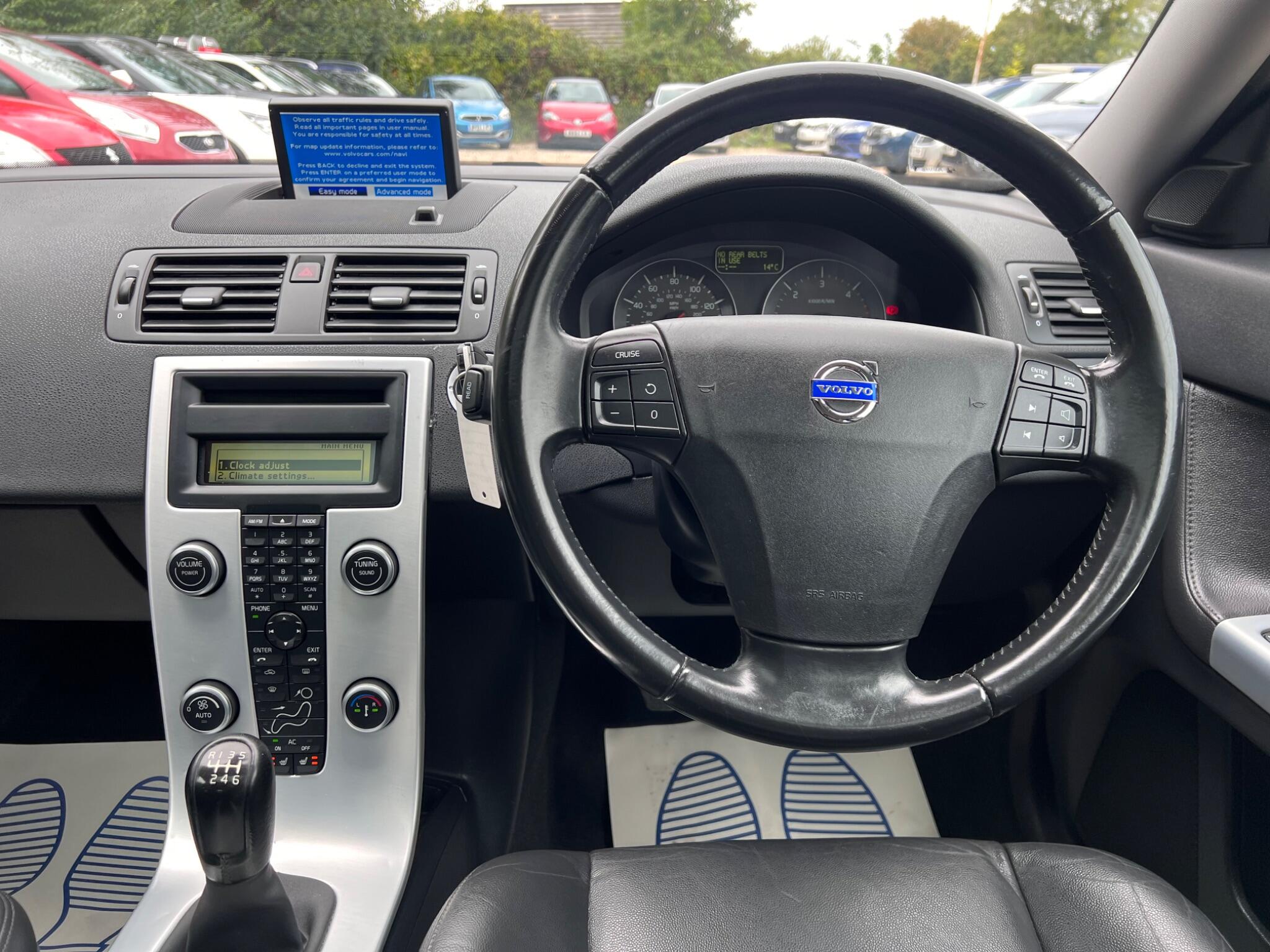 Volvo S40 view 28