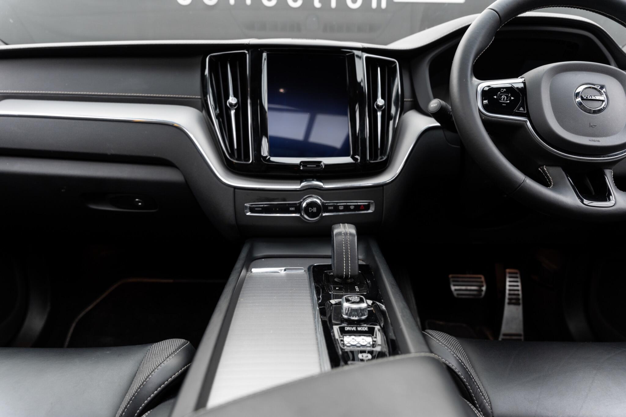 Volvo XC60 view 46