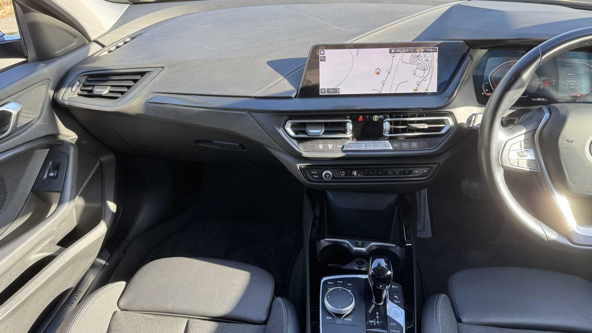 BMW 1 Series view 7