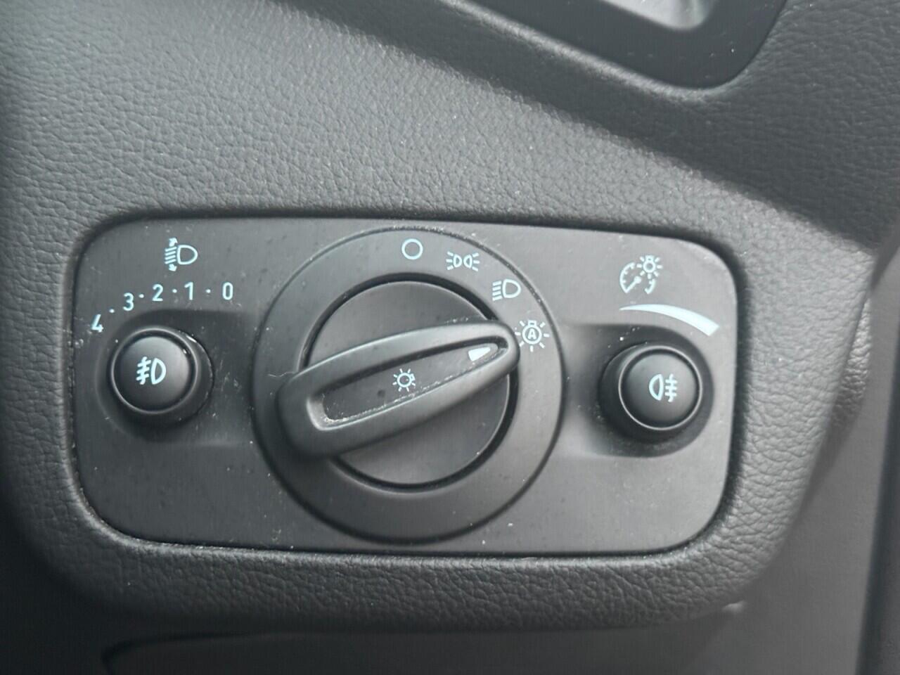 Ford Kuga view 20