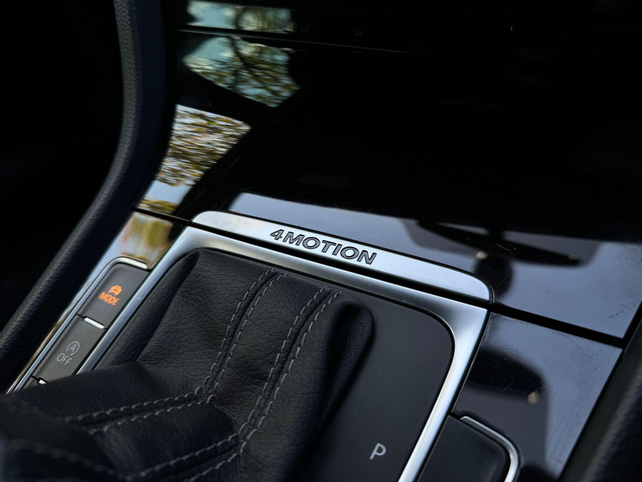 Volkswagen Golf view 20