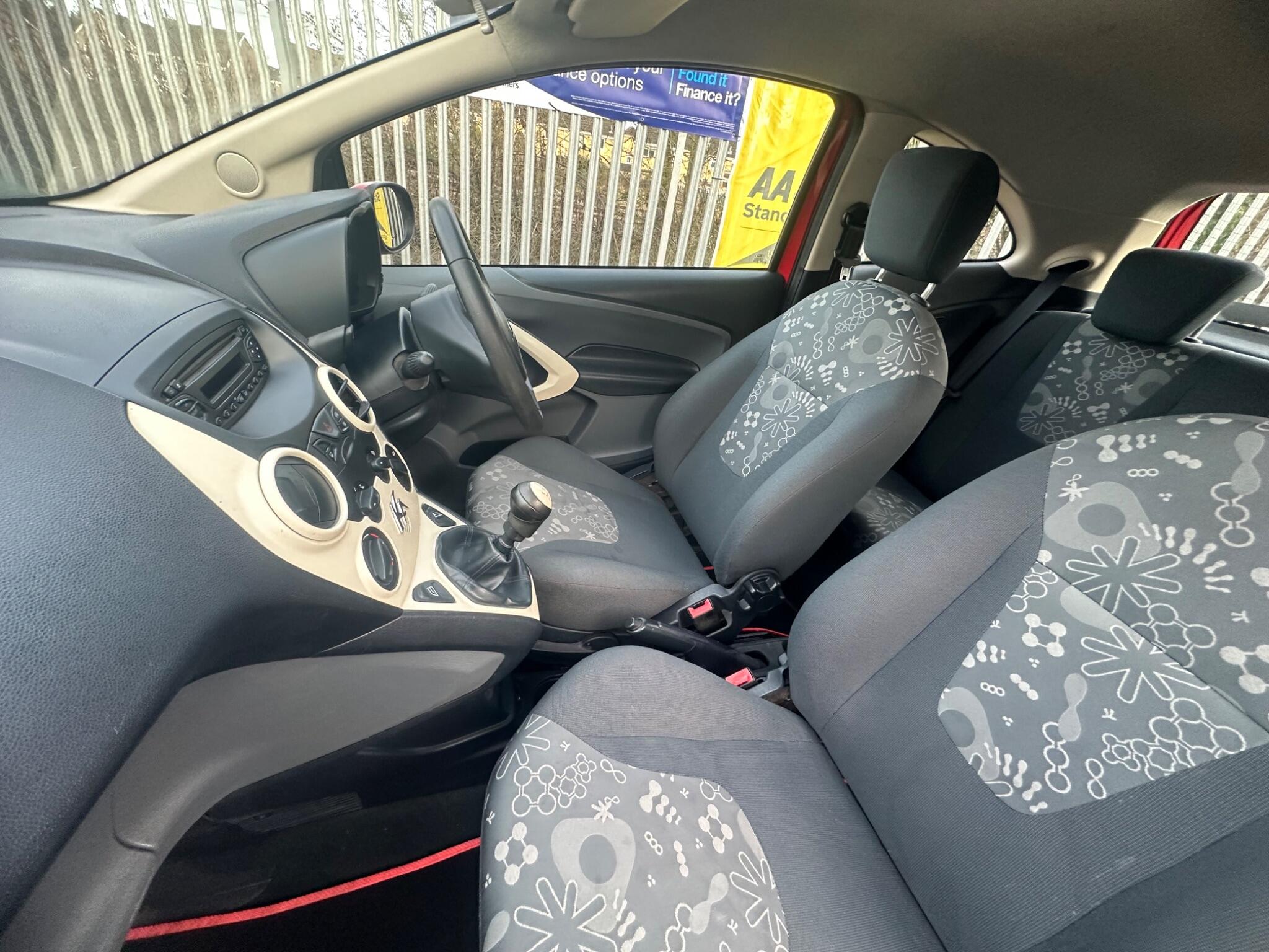 2013 Ford Ka image 27