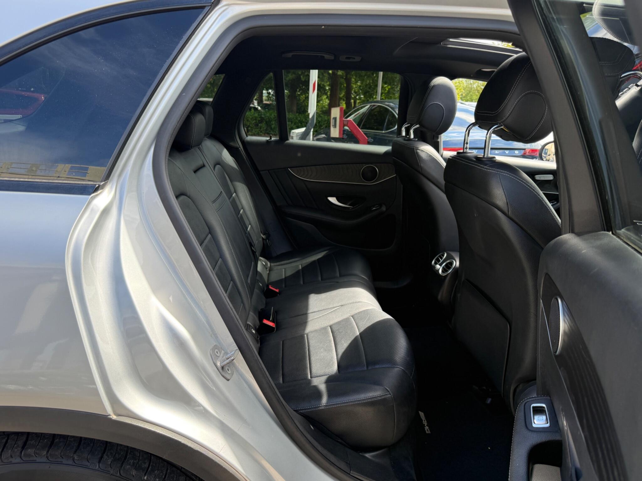 Mercedes-Benz GLC - Image 40