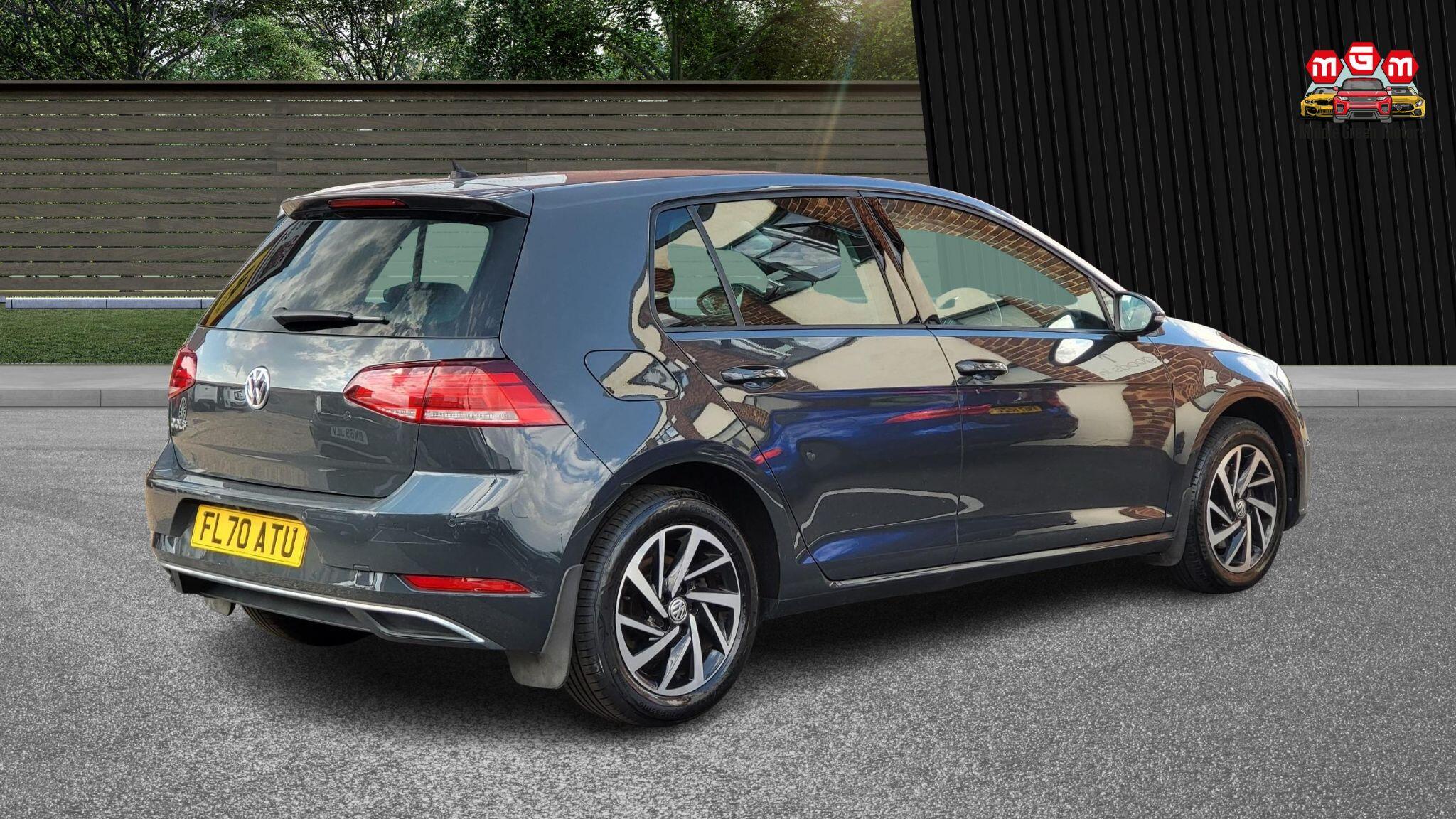 Volkswagen Golf view 9