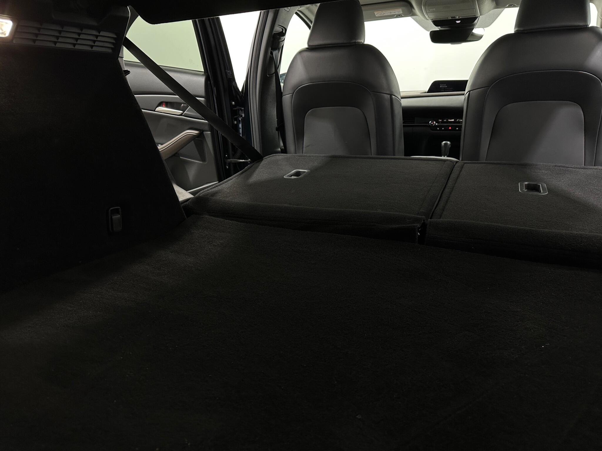 Mazda CX-30 view 43