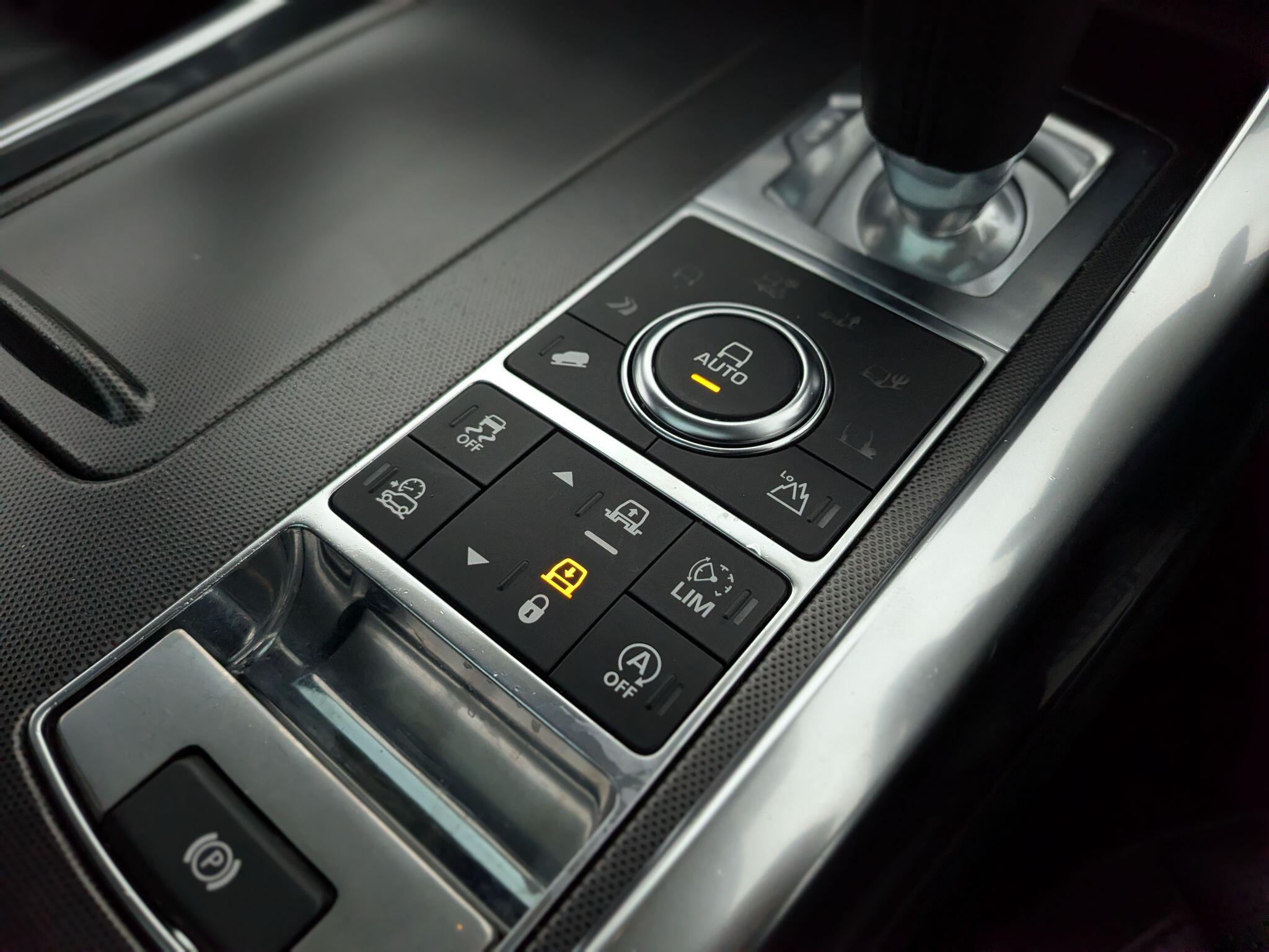 Land Rover Range Rover Sport view 53