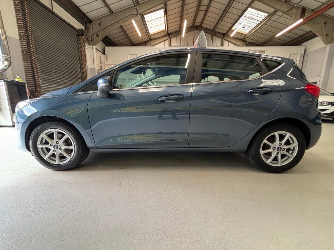 Ford Fiesta view 8