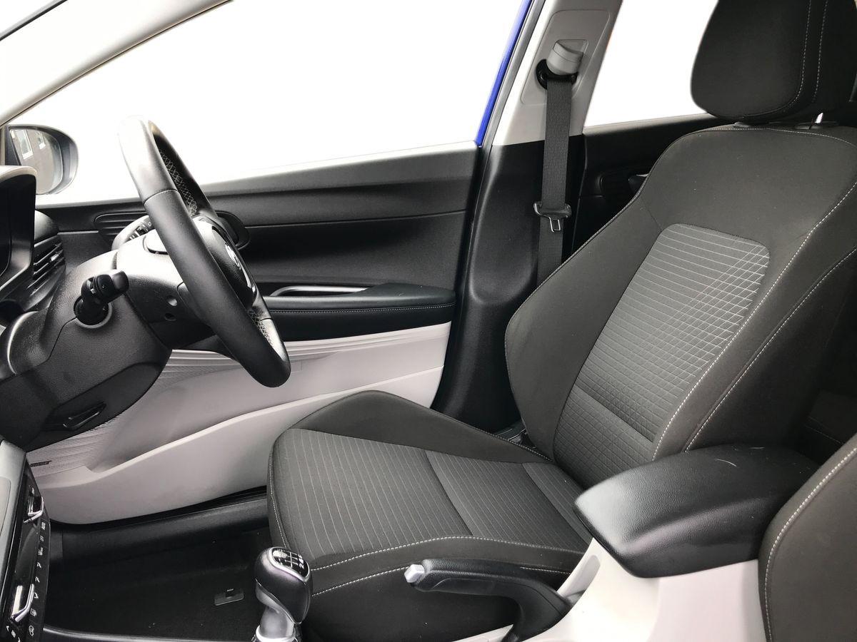 Hyundai i20 view 6