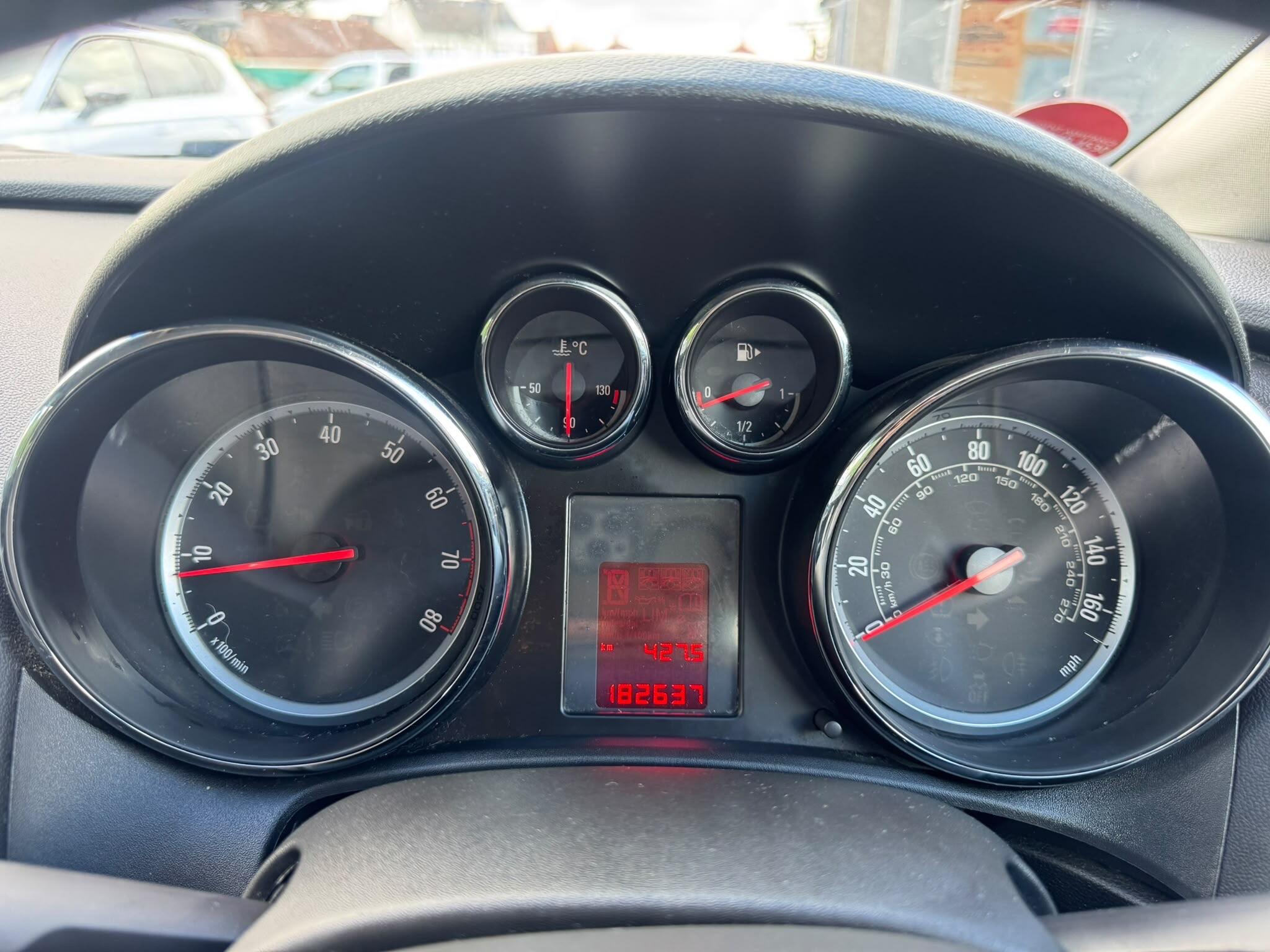 Vauxhall Astra view 16