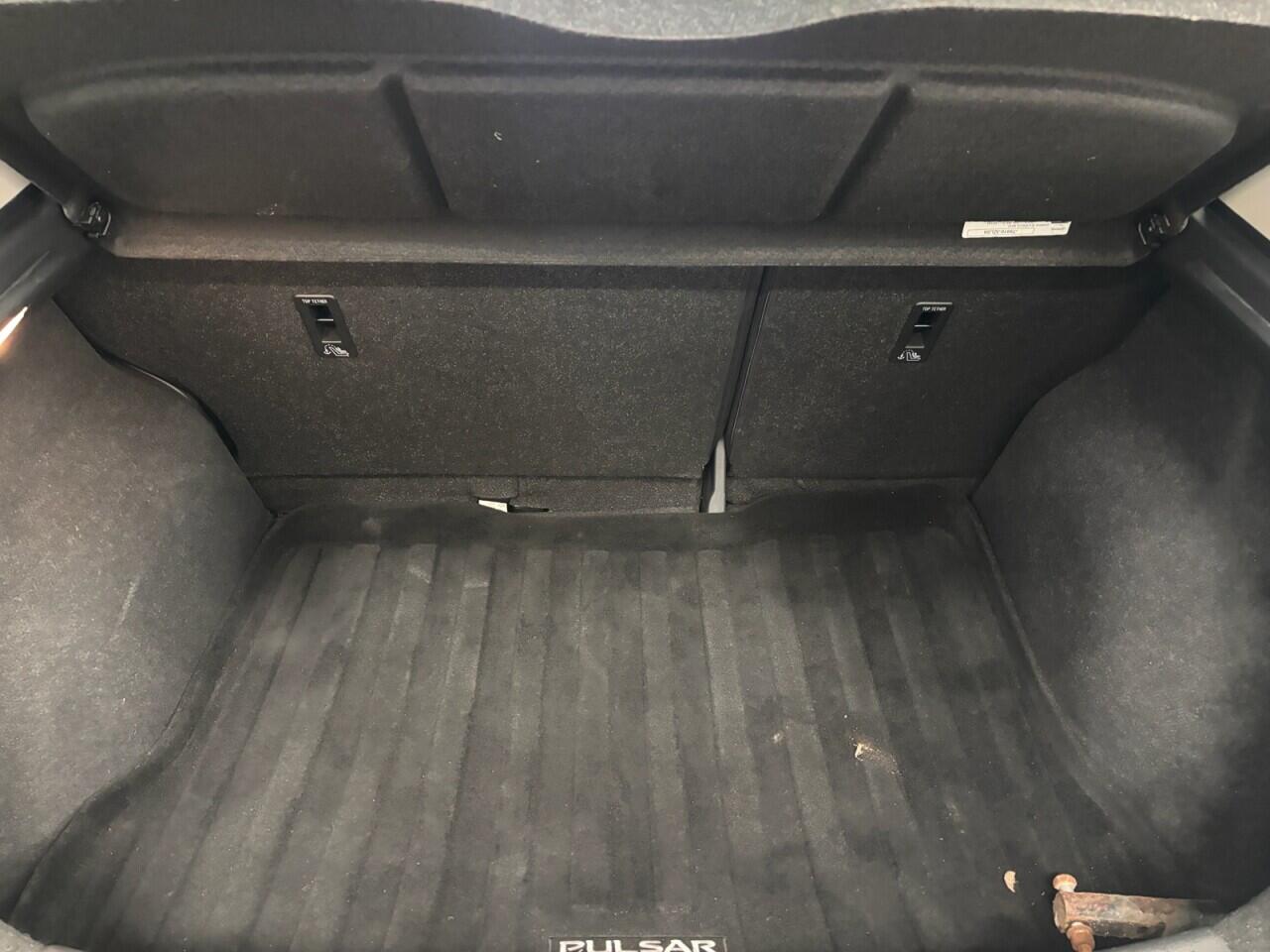 Nissan Pulsar view 18