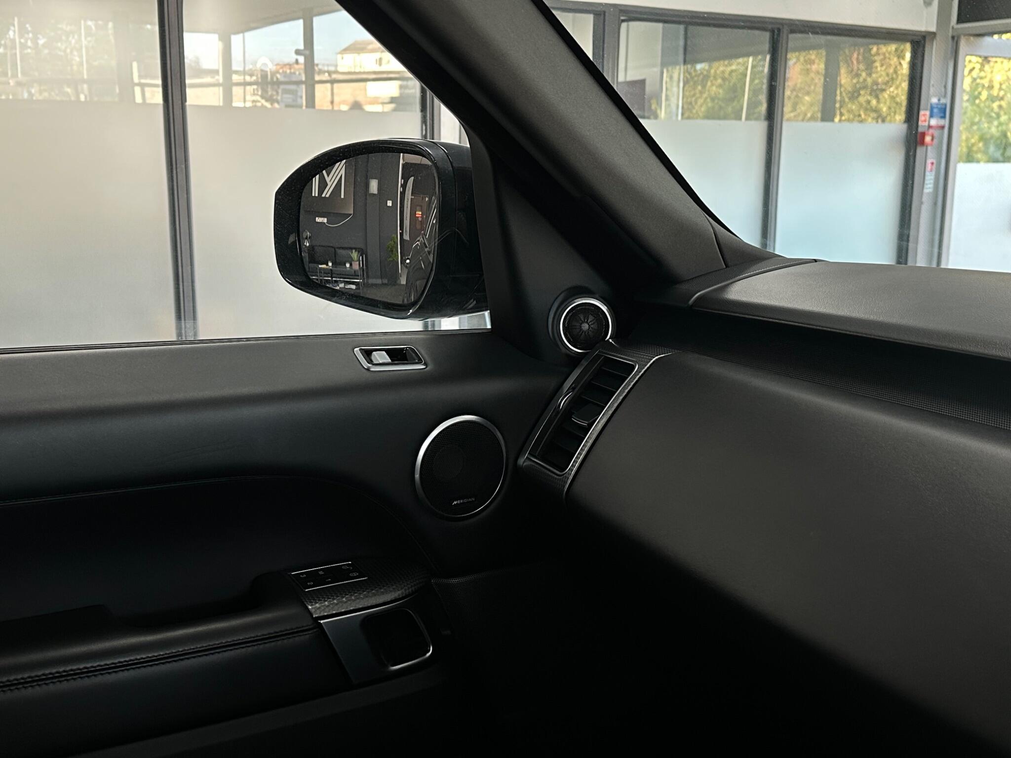 Land Rover Range Rover Sport view 31