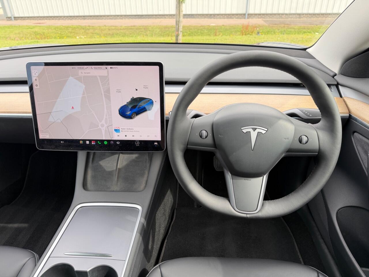 Tesla Model 3 view 20