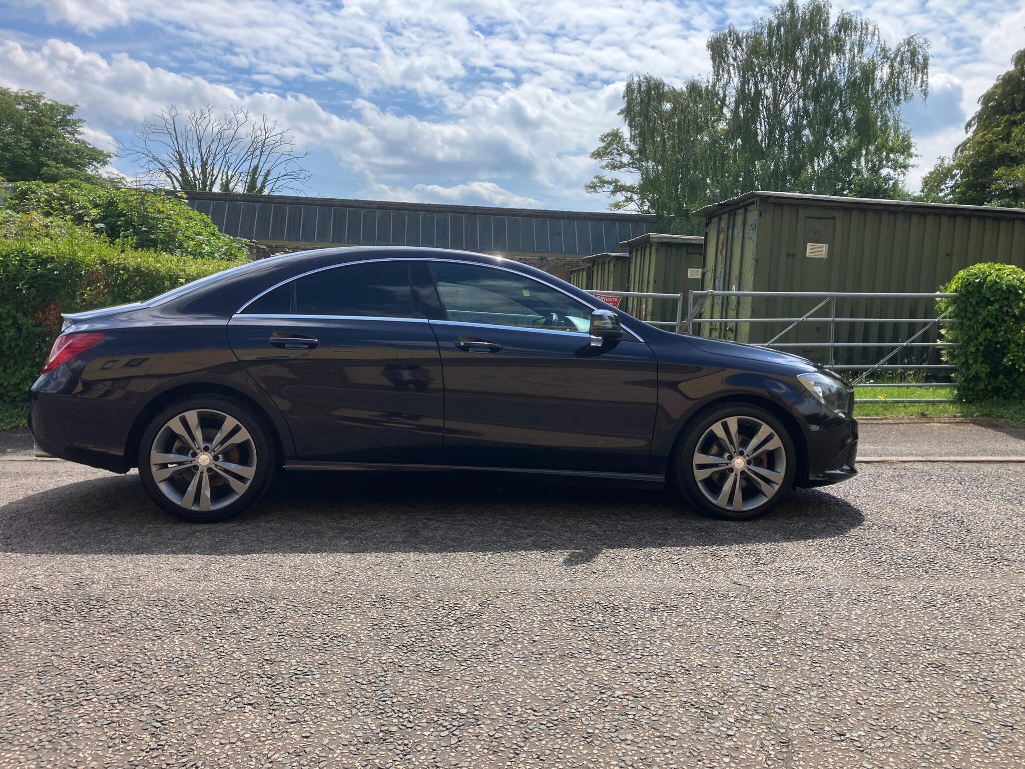 Mercedes-Benz Cla view 8