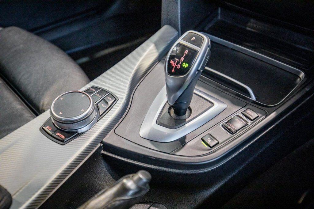 BMW 4 Series view 15