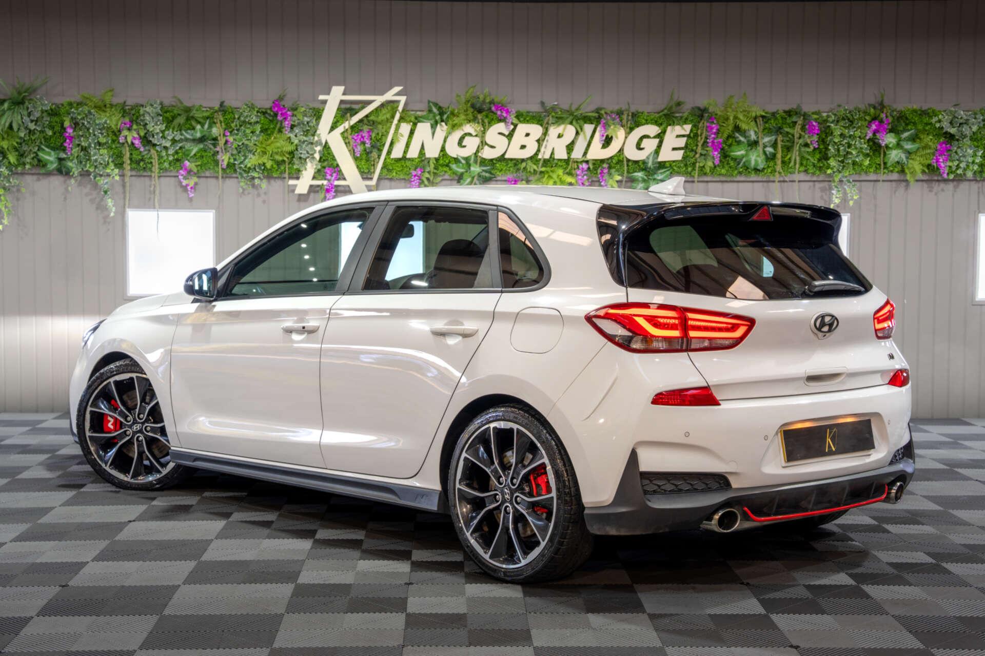 Hyundai i30 view 3