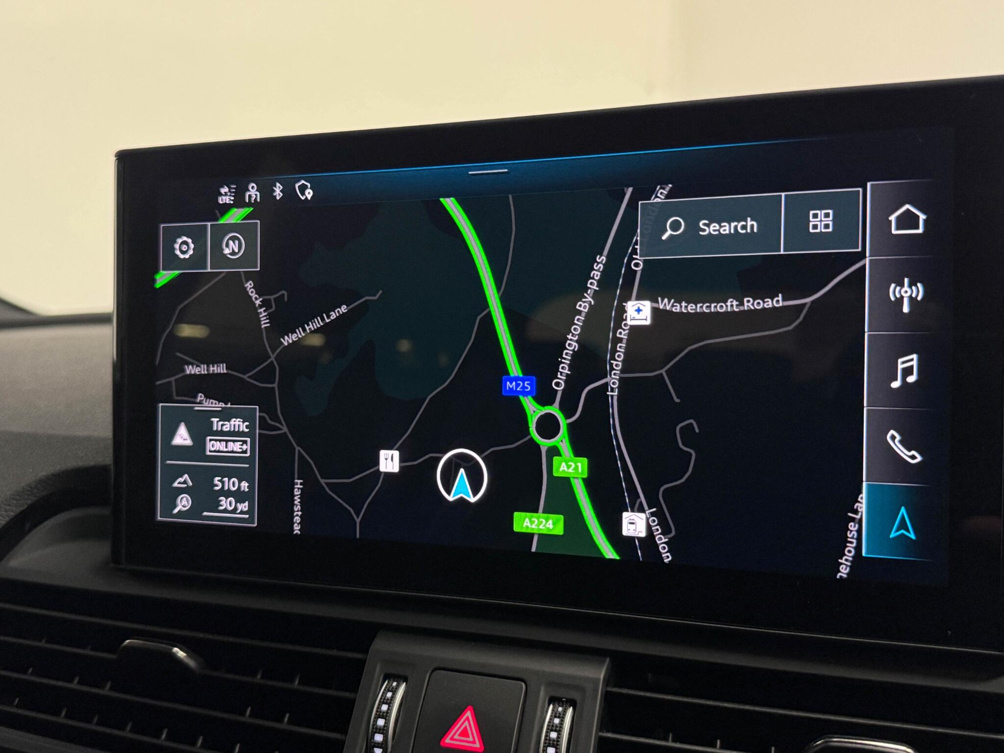 Audi Q5 view 42