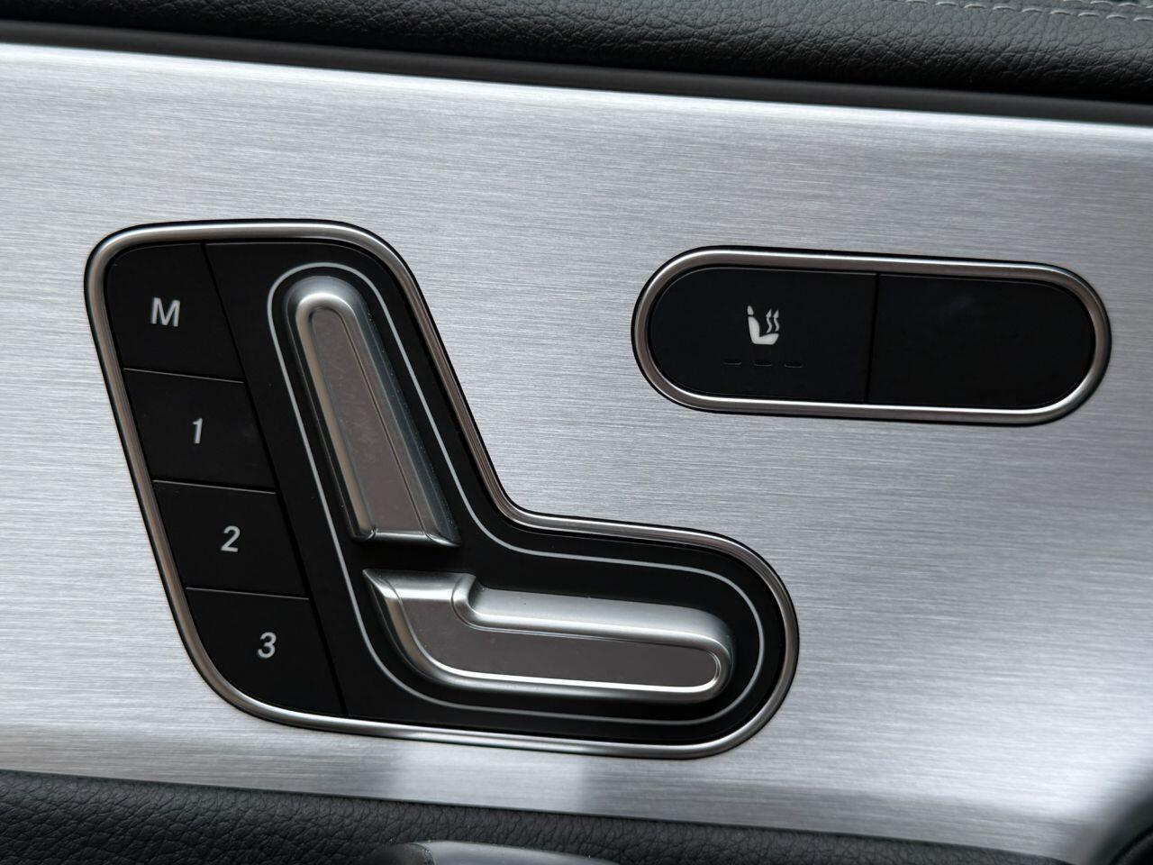 Mercedes-Benz A Class view 39