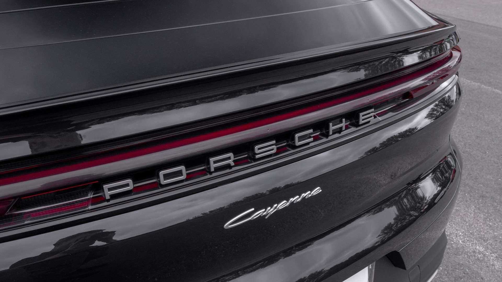 Porsche Cayenne view 34