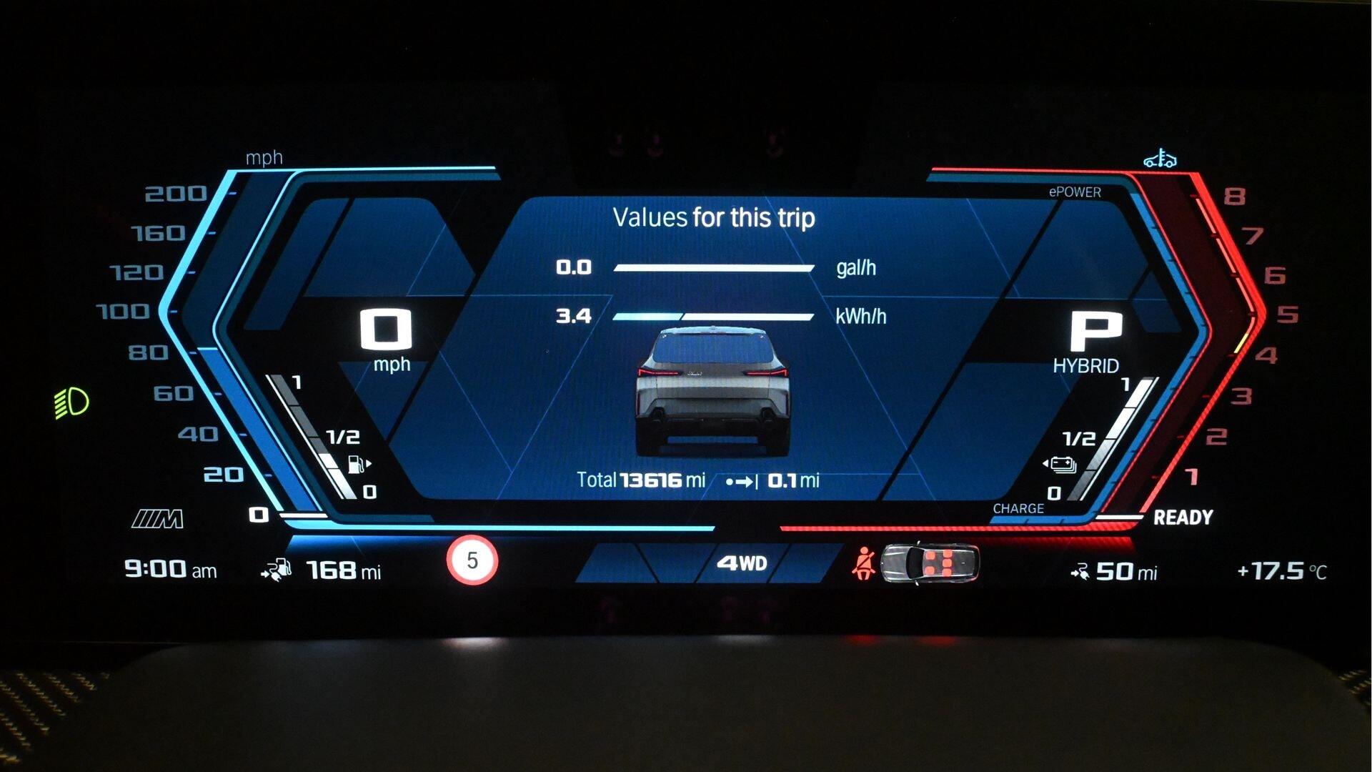 BMW XM view 9