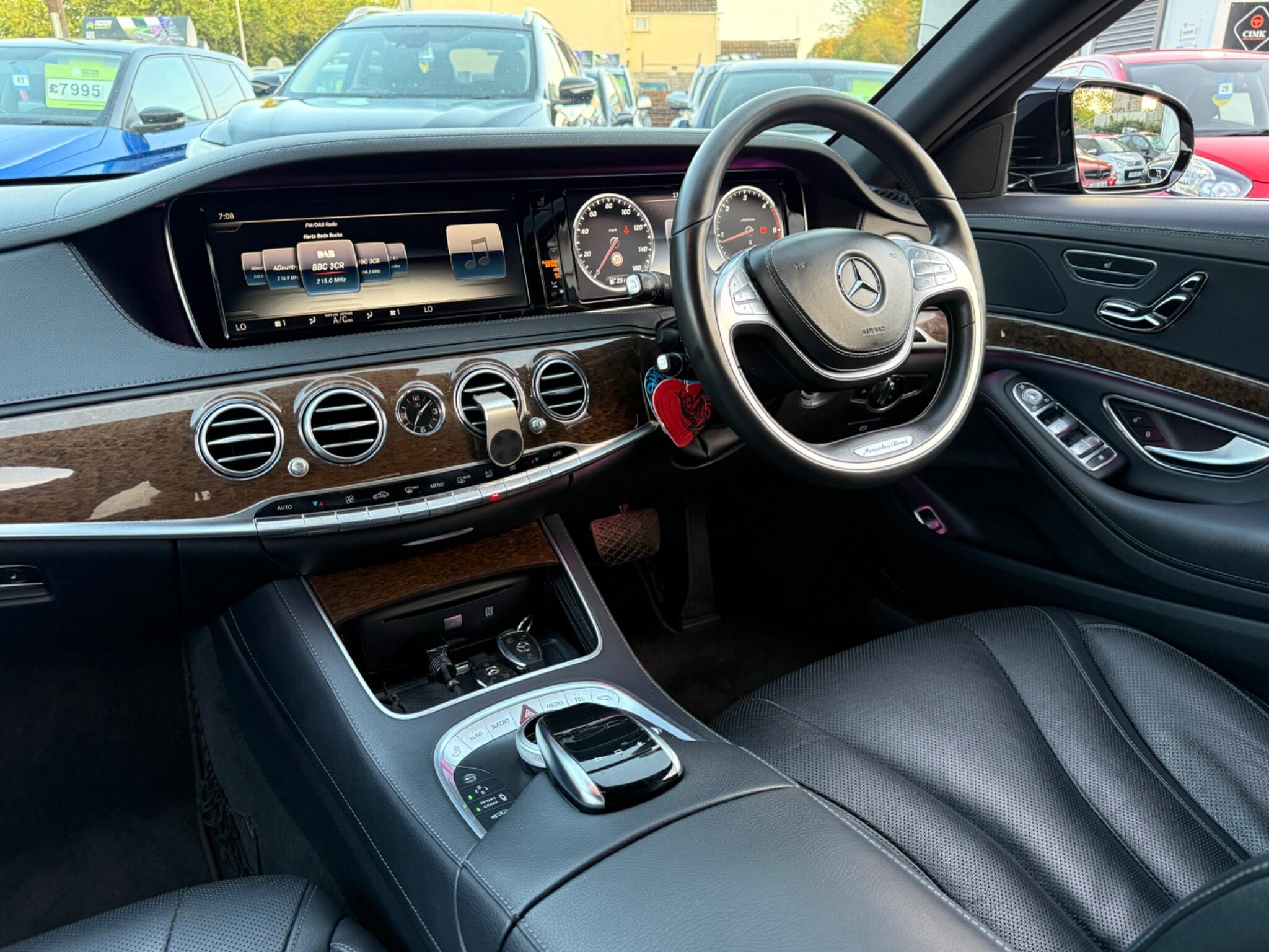 Mercedes-Benz S Class - Image 60
