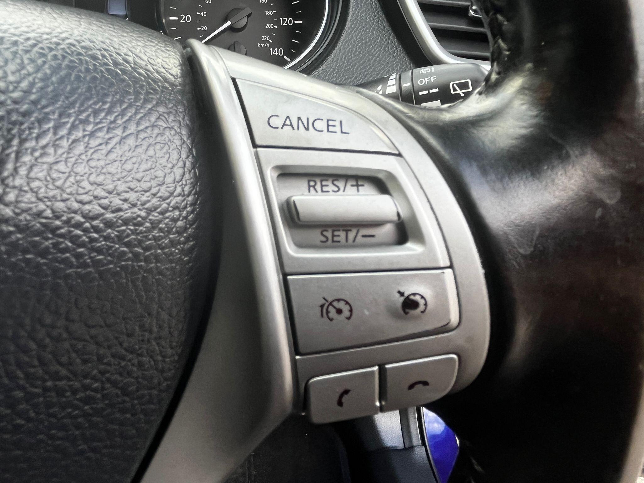 2015 Nissan Qashqai 1.5 dCi Acenta Premium 2WD Euro 5 (s/s) 5dr • 108,000 miles image 21