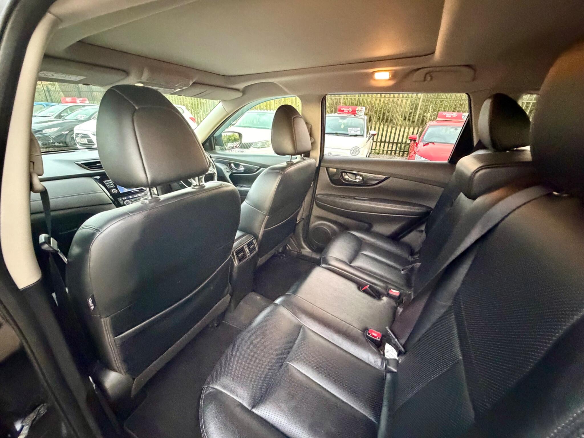 Nissan X-Trail view 30