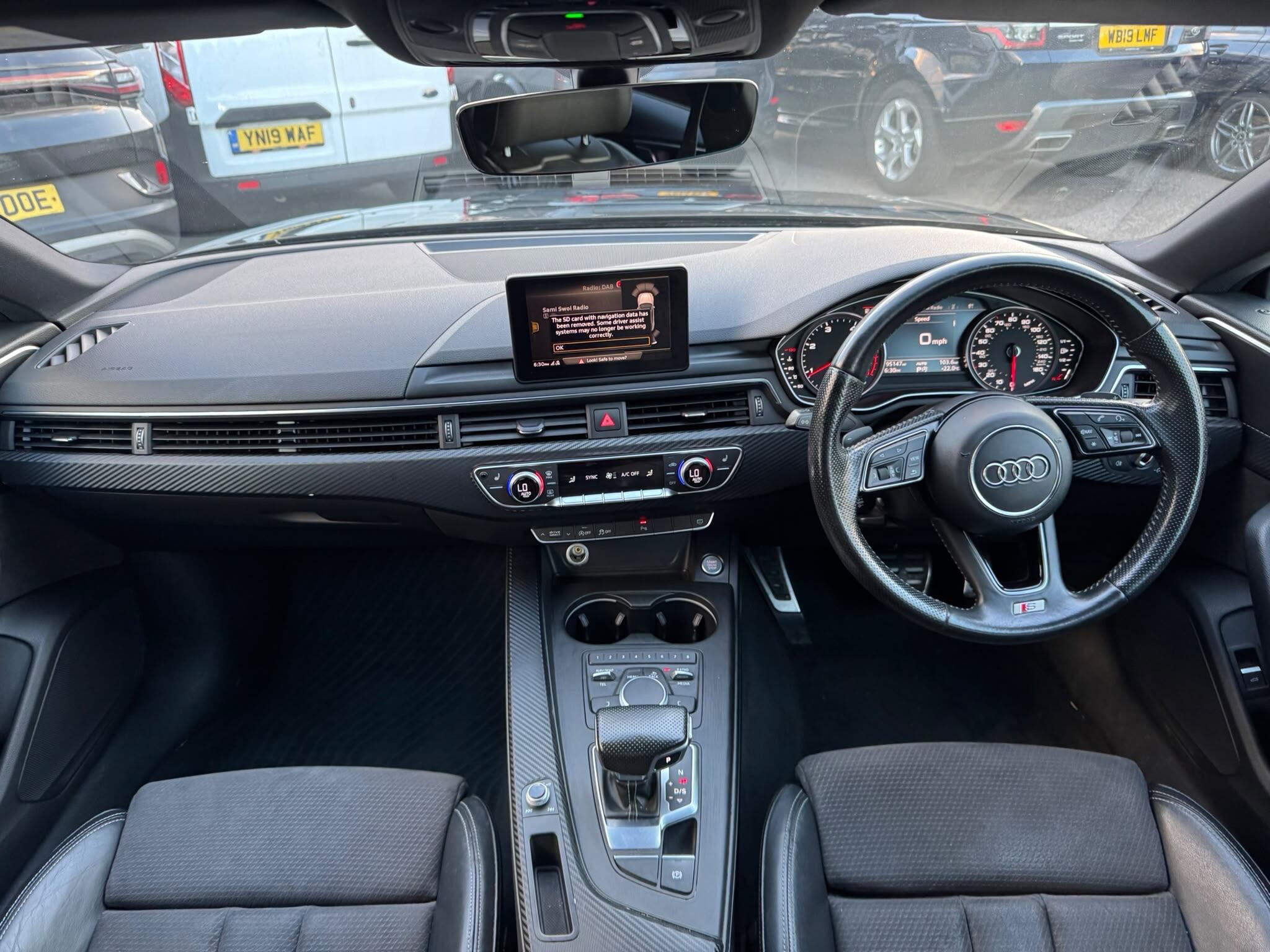 Audi A5 view 38