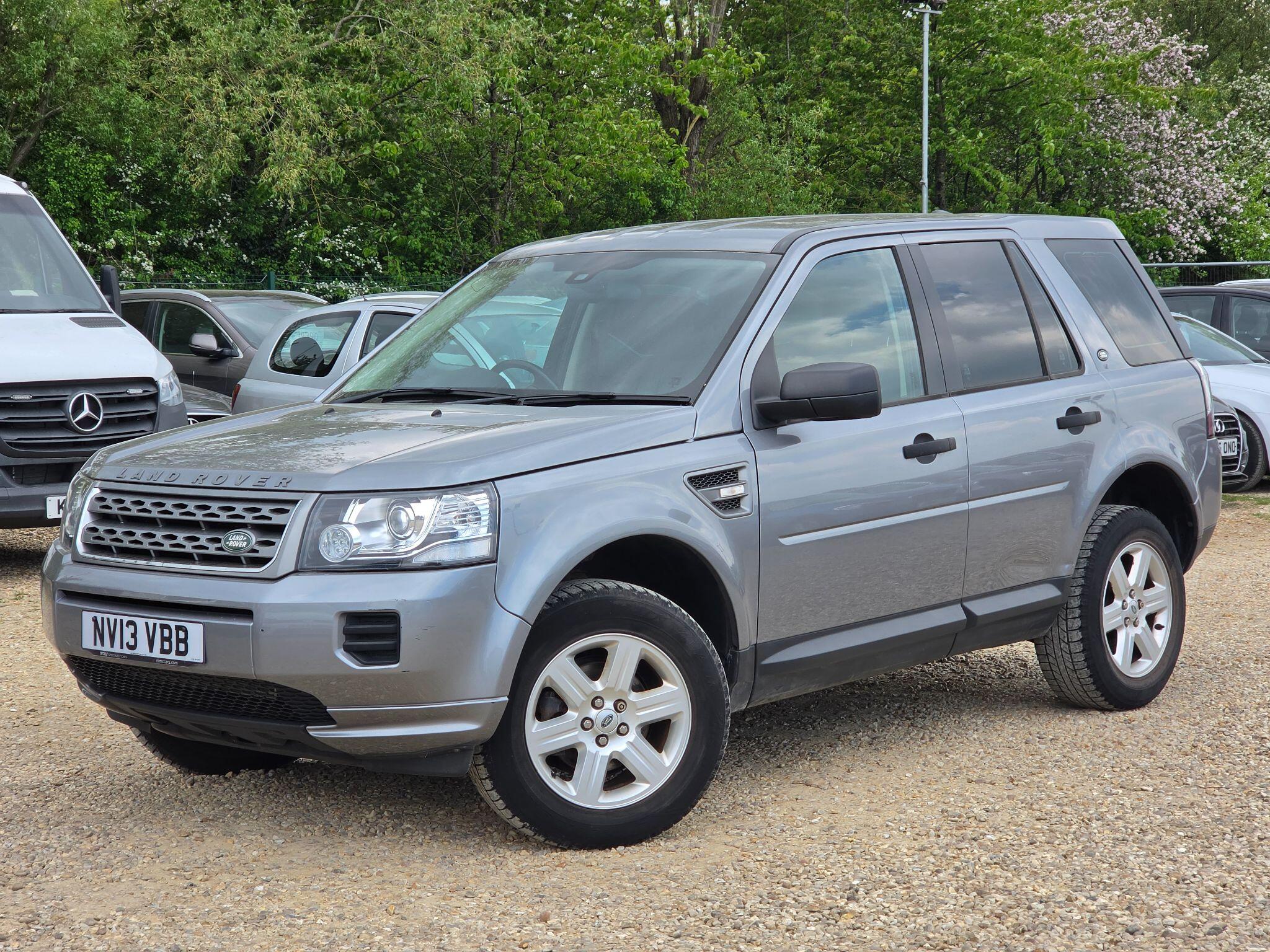 Land Rover Freelander 2 view 2