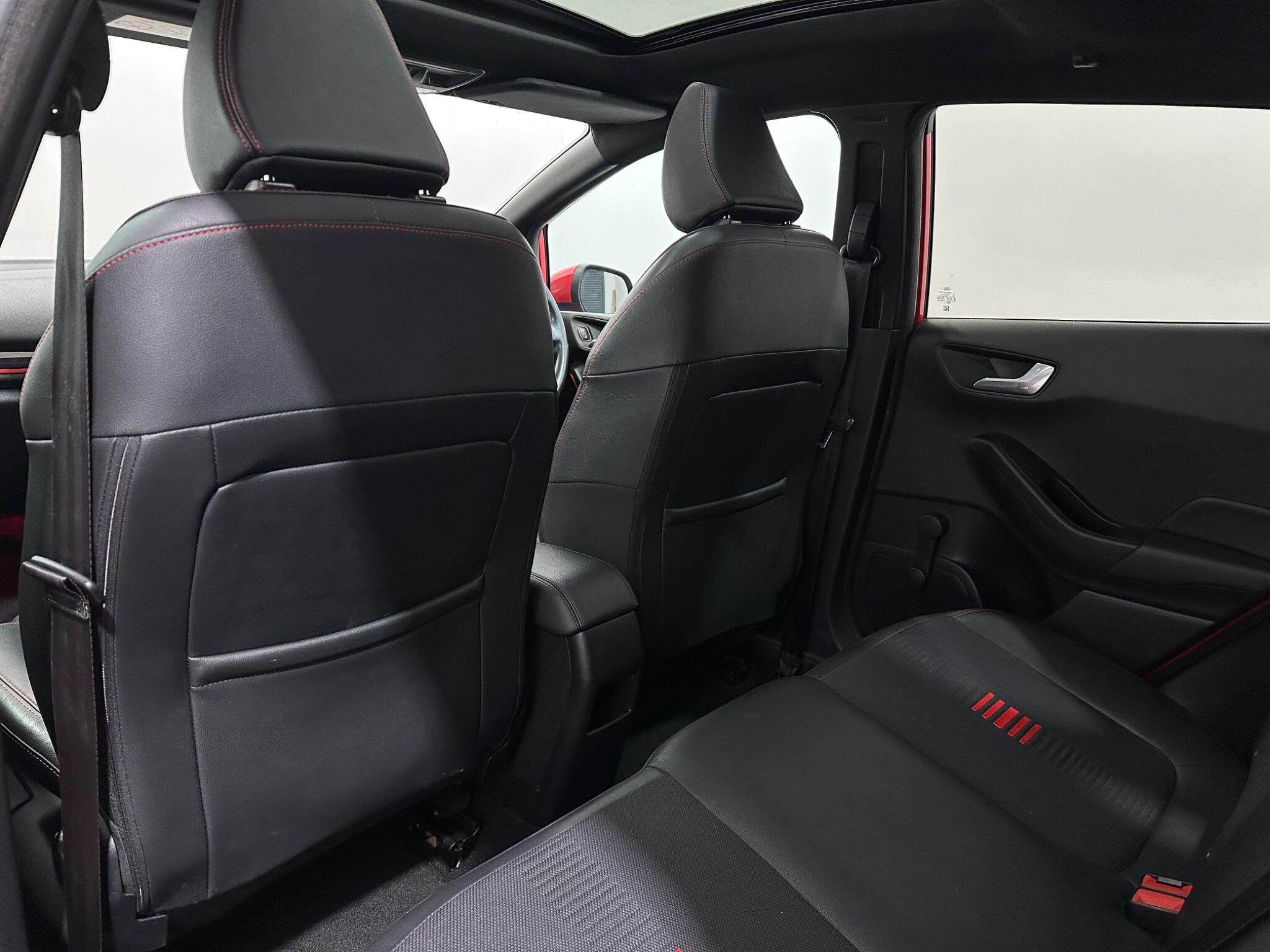 Ford Fiesta view 37