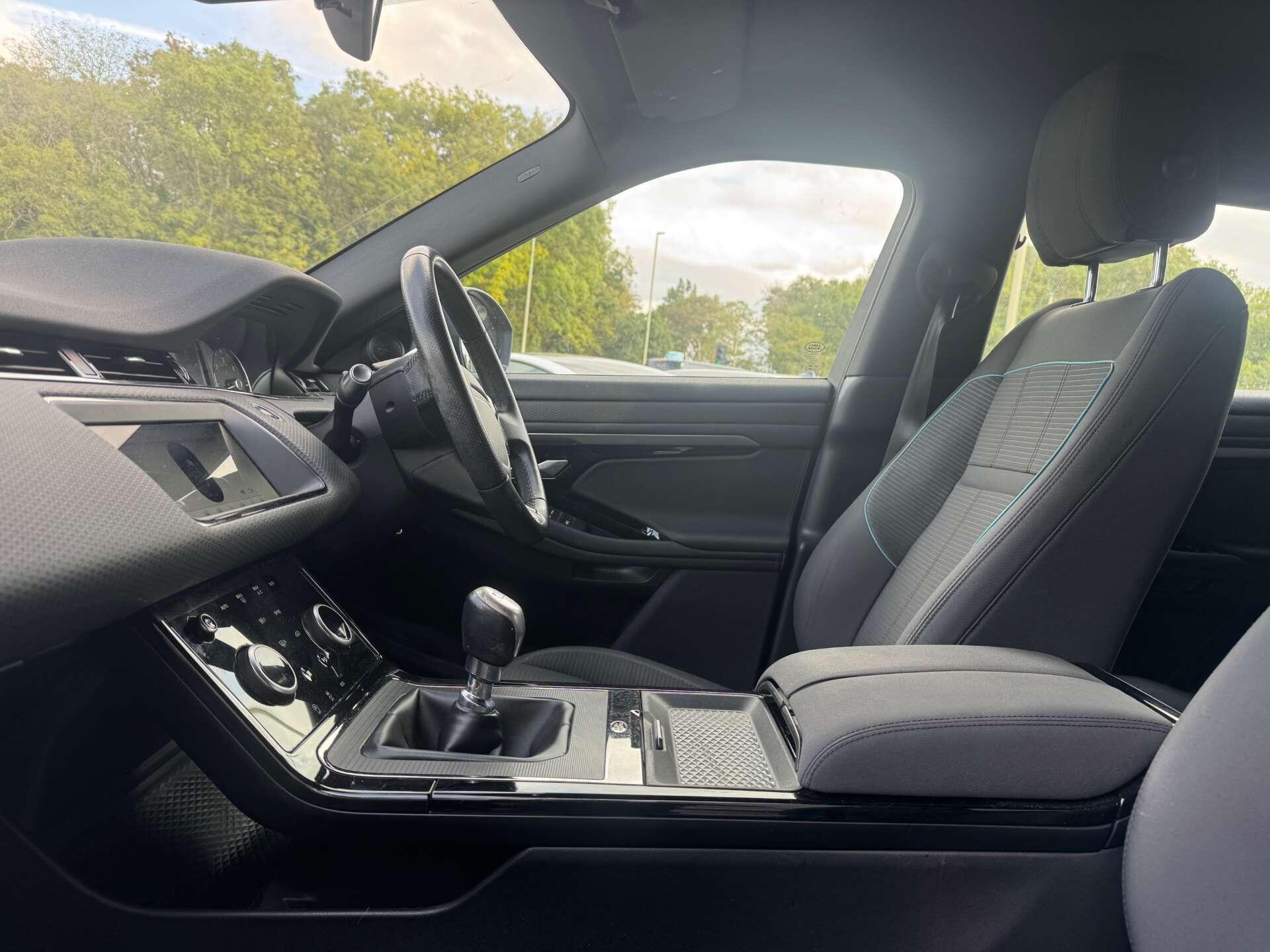 Land Rover Range Rover Evoque view 11