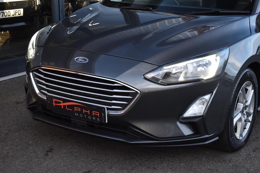 Ford Focus view 21