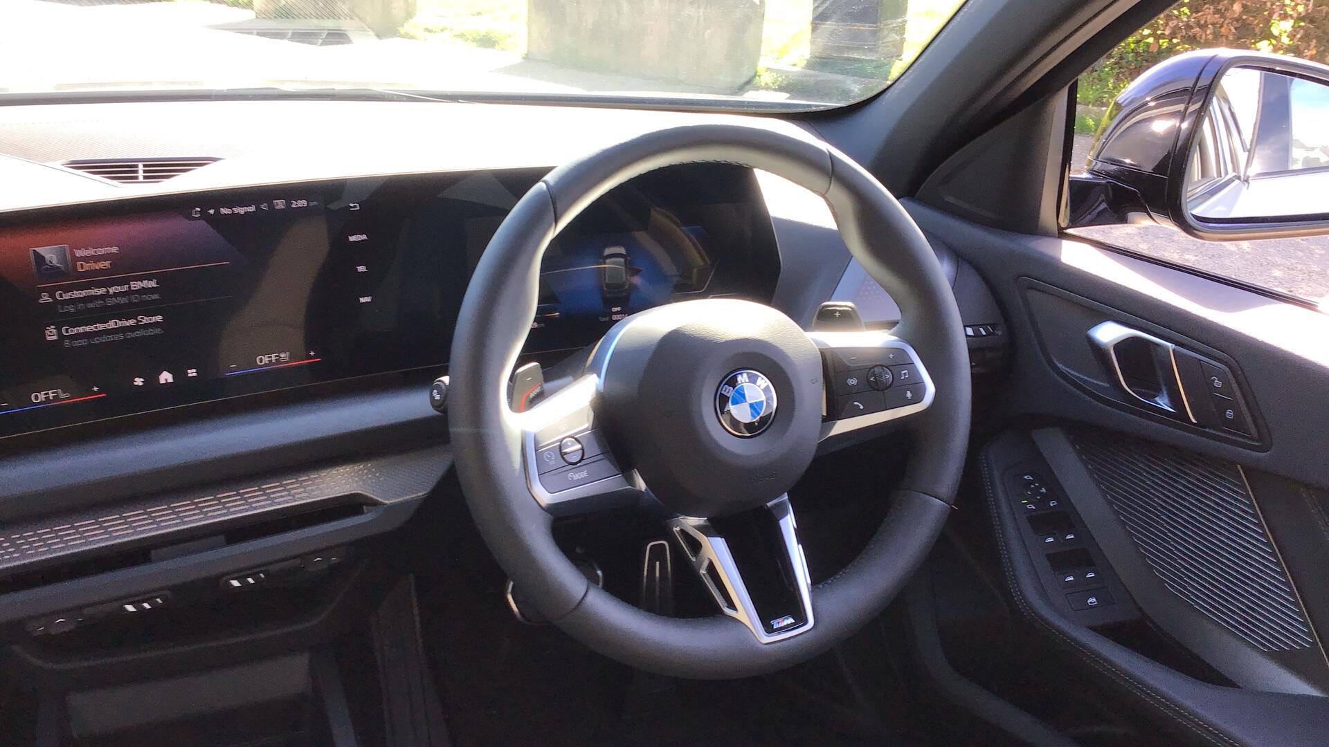 BMW 1 Series view 5