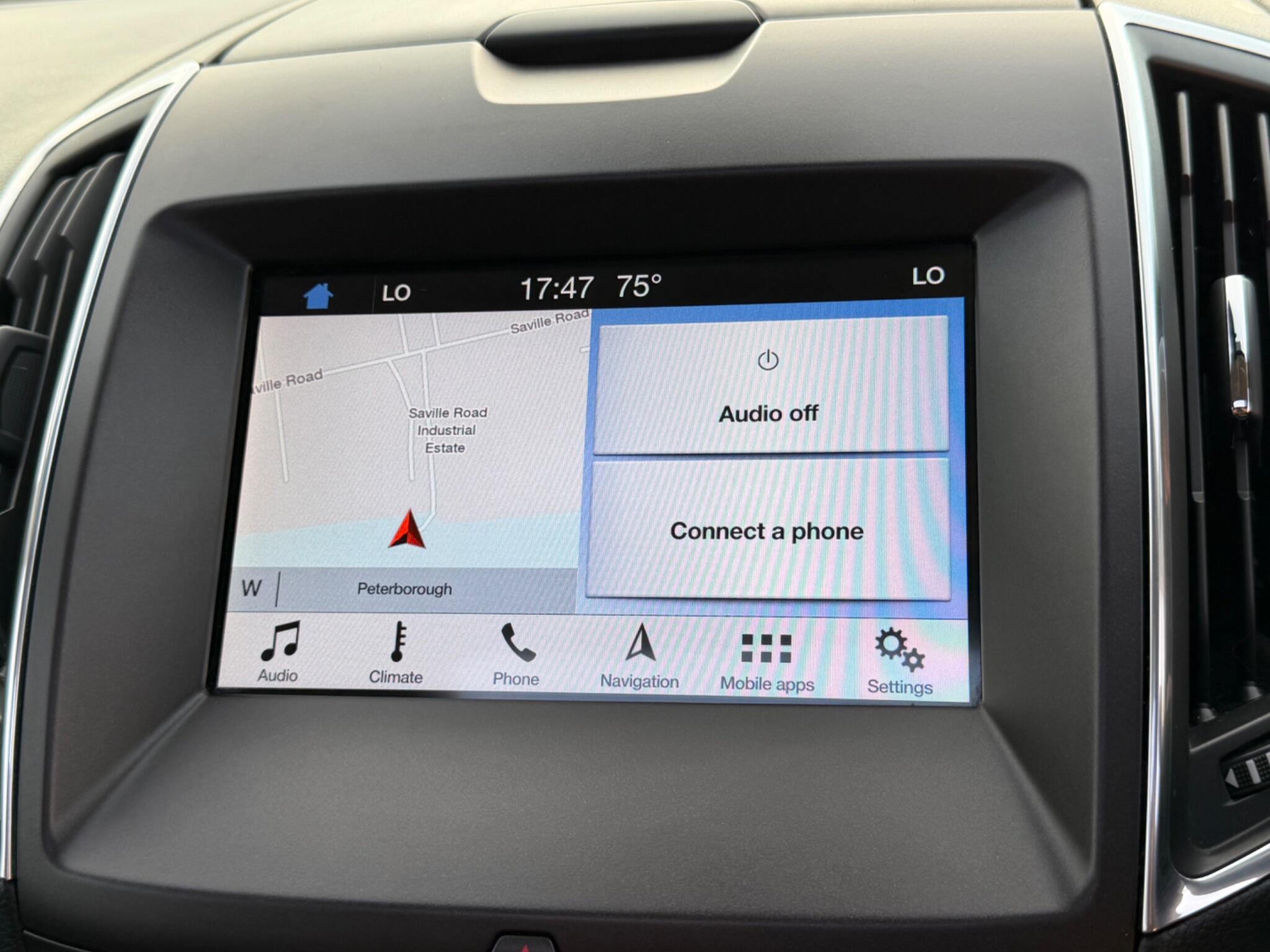Ford Galaxy view 44