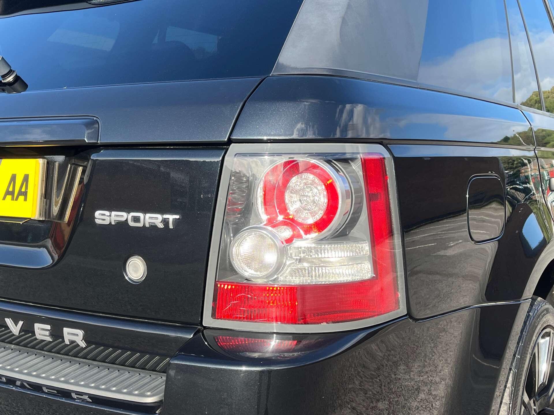 Land Rover Range Rover Sport view 35
