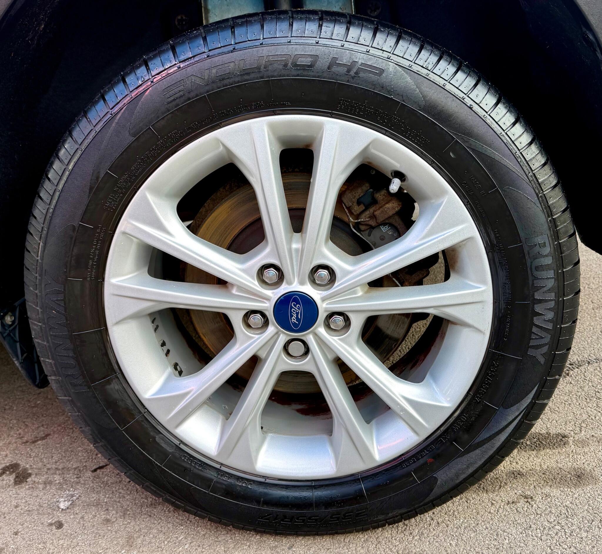 Ford Kuga view 18