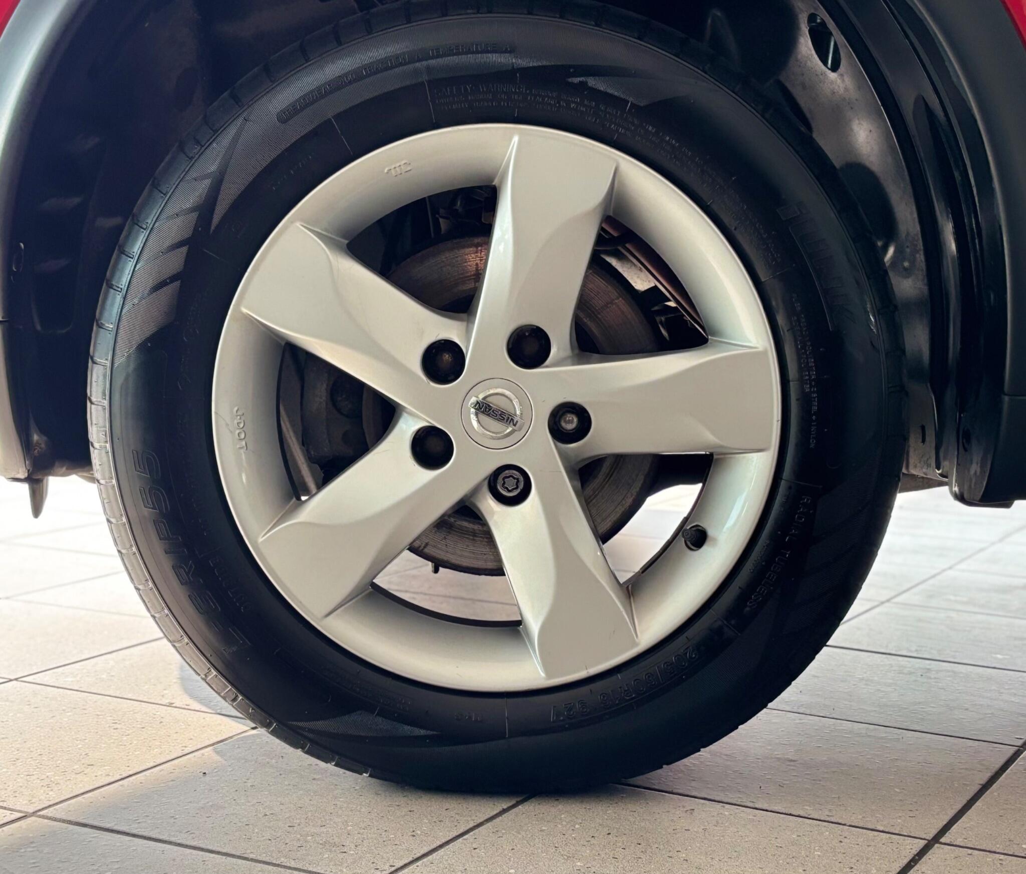 Nissan Juke view 17