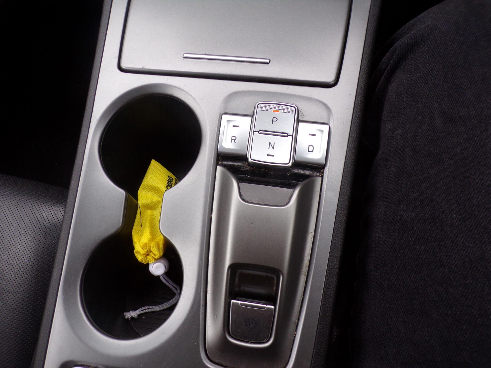 Hyundai Kona view 24