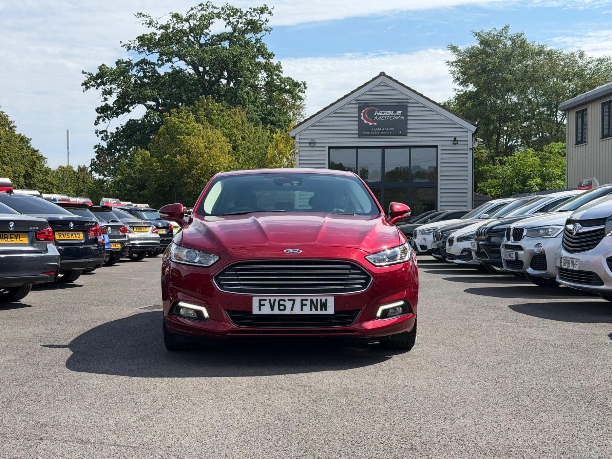 Ford Mondeo view 2