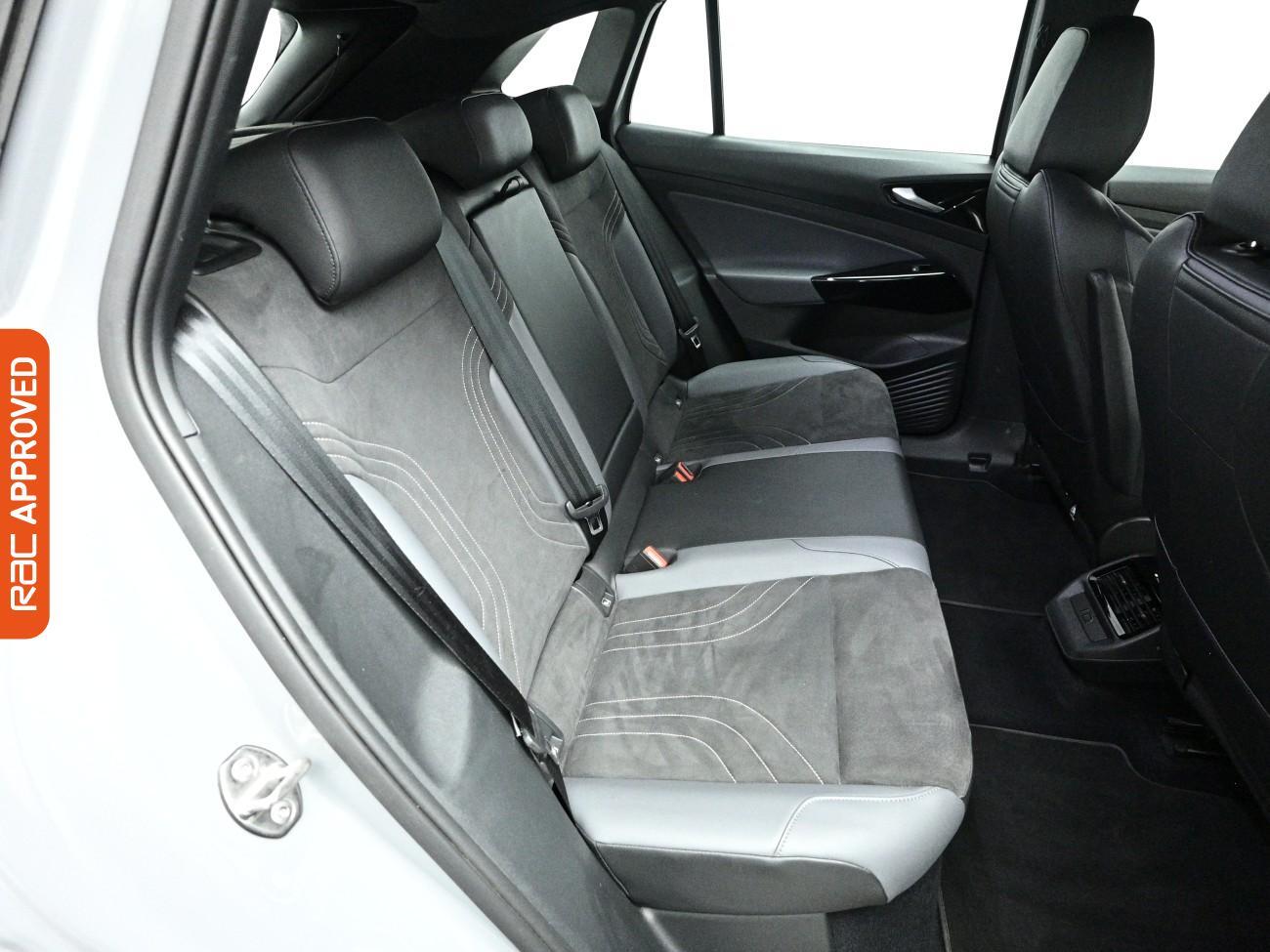 Volkswagen Id.4 view 14