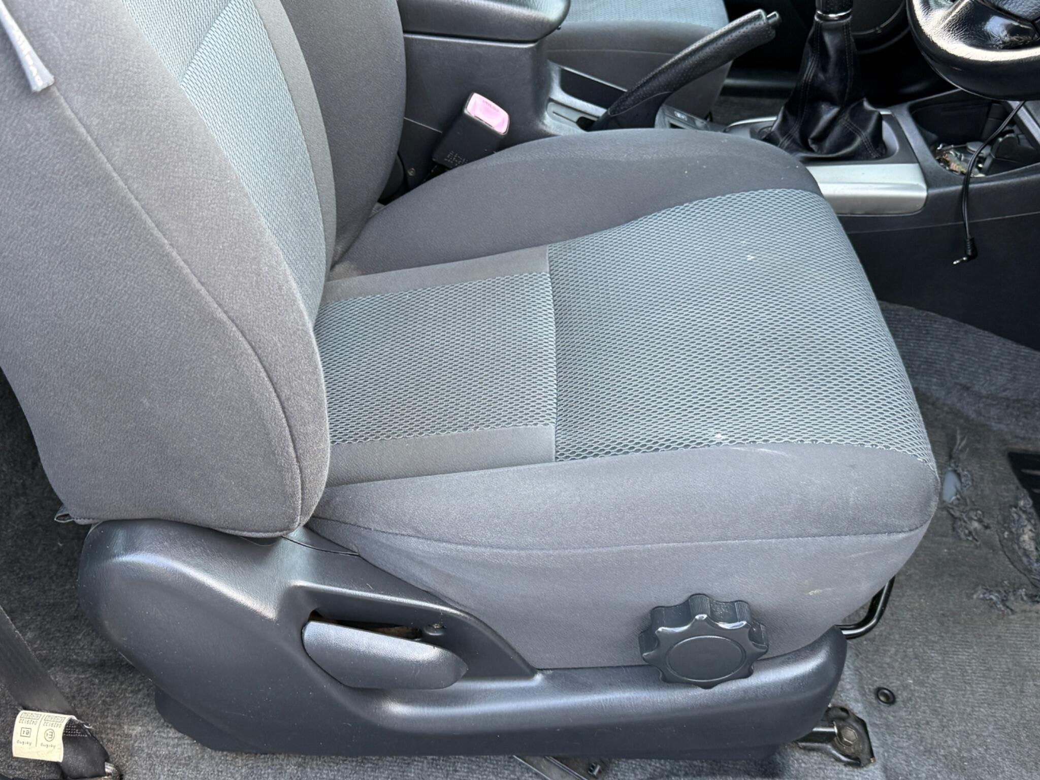 Toyota RAV4 - Image 13